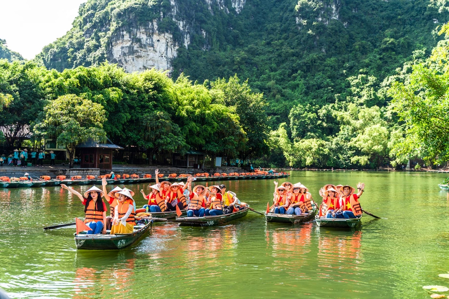 Những Điều Cần Lưu Ý Khi Đi Tràng An 1 Ngày