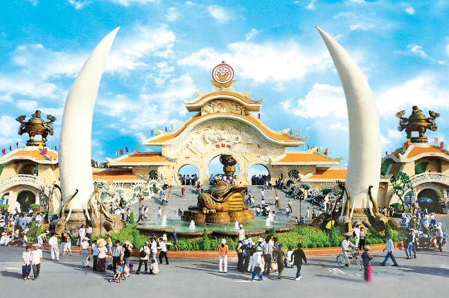 Khám Phá 5 Trải Nghiệm Ăn Uống Đặc Biệt Đại Diện Cho Từng Khu Ẩm Thực Tại Khu Du Lịch Suối Tiên